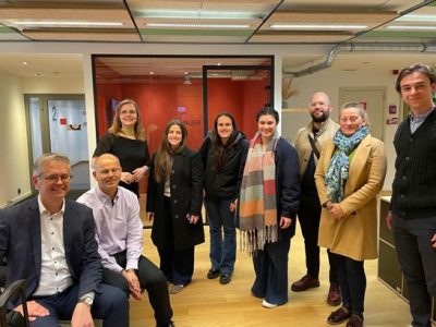 Freshwater Net Clustering Event with participants